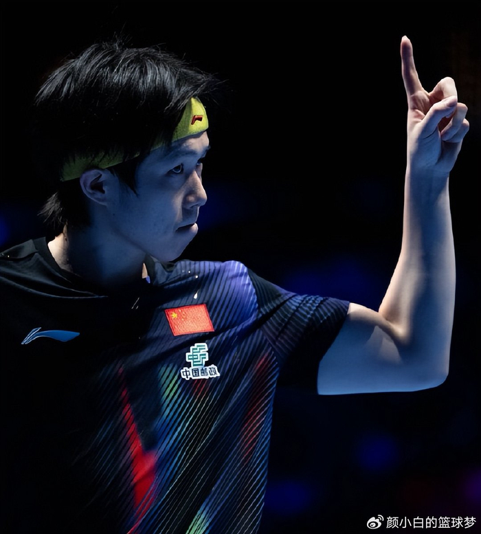 25岁王楚钦首夺世界杯冠军 樊振东23岁成就四冠王