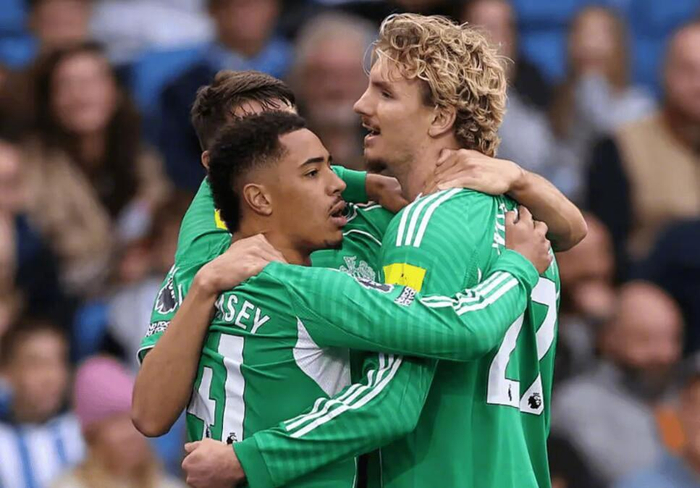 纽卡斯尔名宿：沃尔特马德引援成疑 恐慌性签约